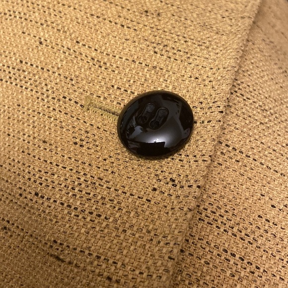 Le Suit Gold Mustard Notched Collar Button Closure Long Sleeves Blazer - Picture 5 of 6